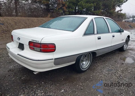 1992 Chevrolet Caprice из США, поврежденный, VIN 1G1BL53E0NR150738